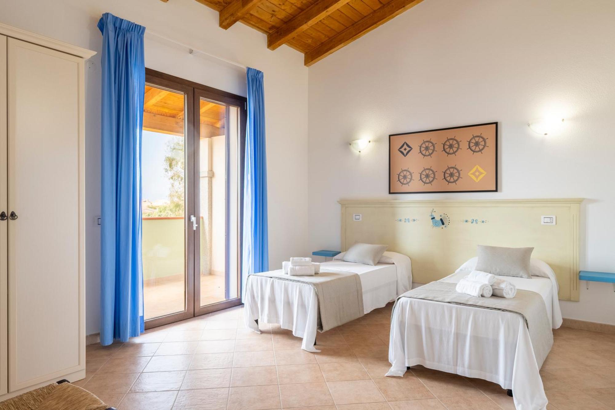 Mimose Beach Village Badesi Εξωτερικό φωτογραφία
